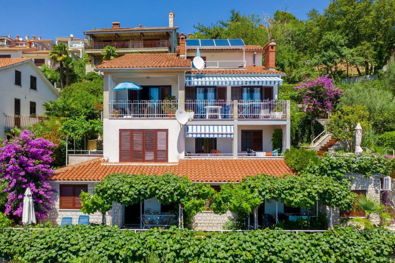 Apartments Mandica Rabac Luaran gambar