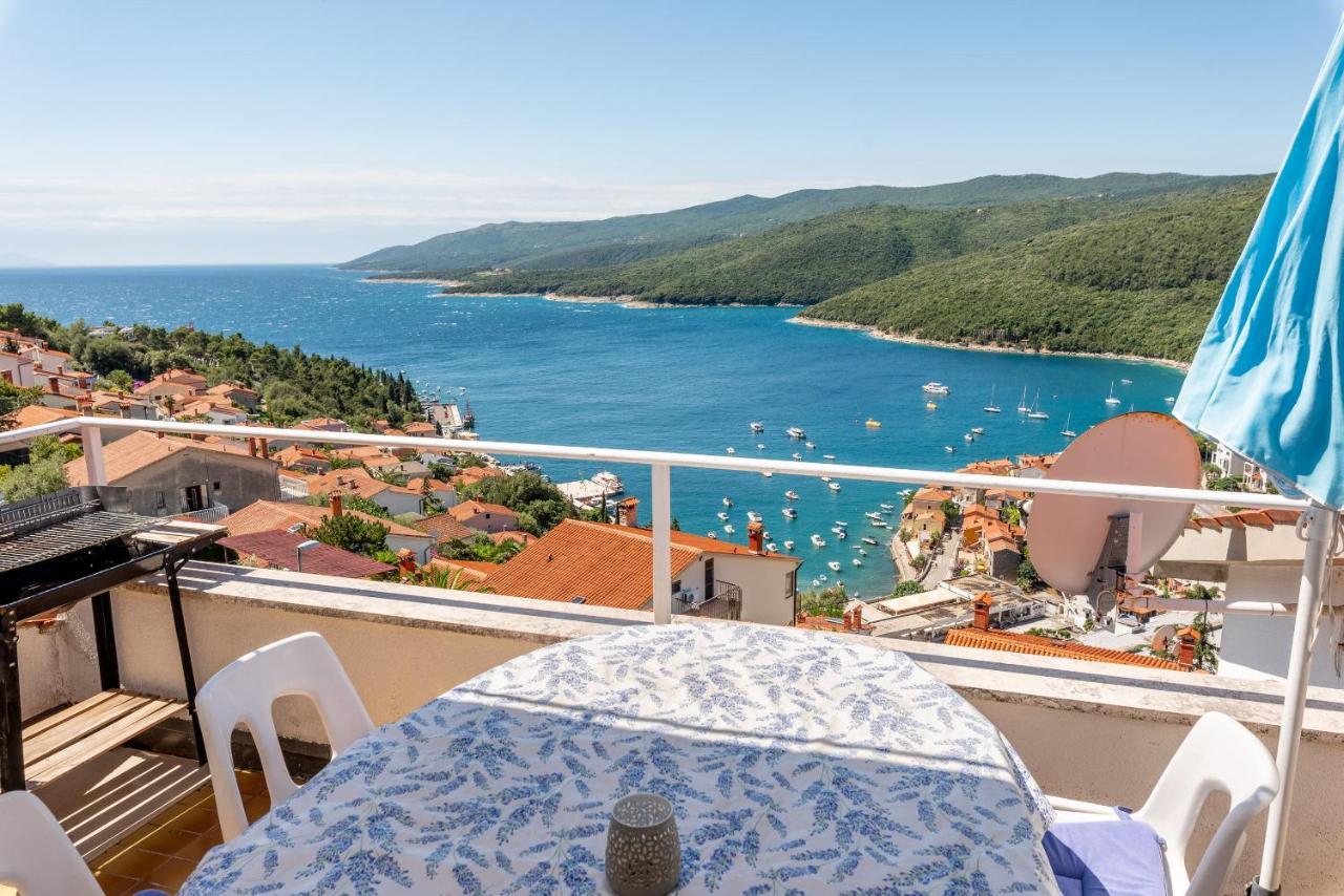 Apartments Mandica Rabac Luaran gambar