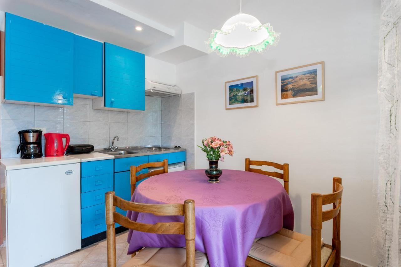 Apartments Mandica Rabac Luaran gambar