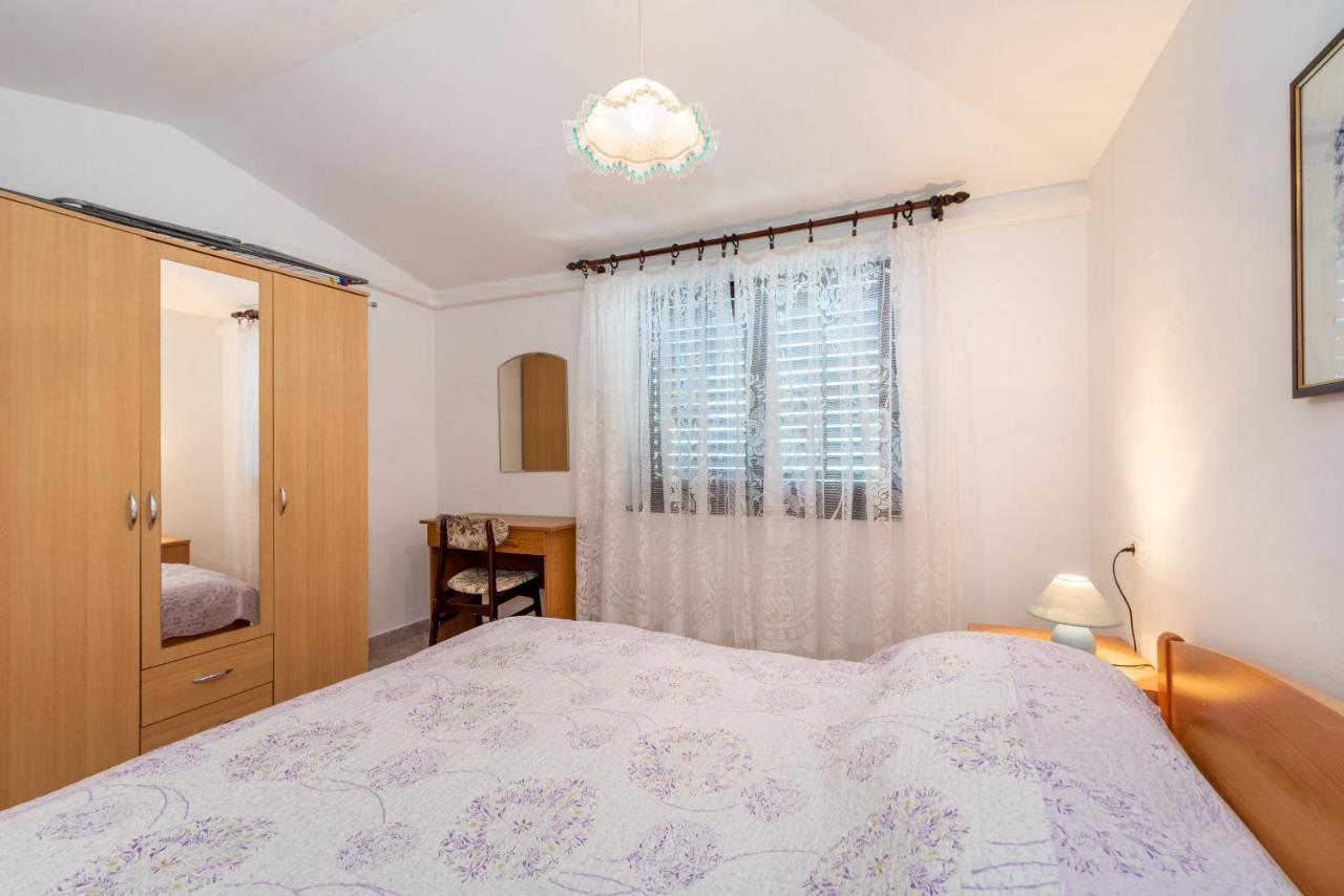 Apartments Mandica Rabac Luaran gambar