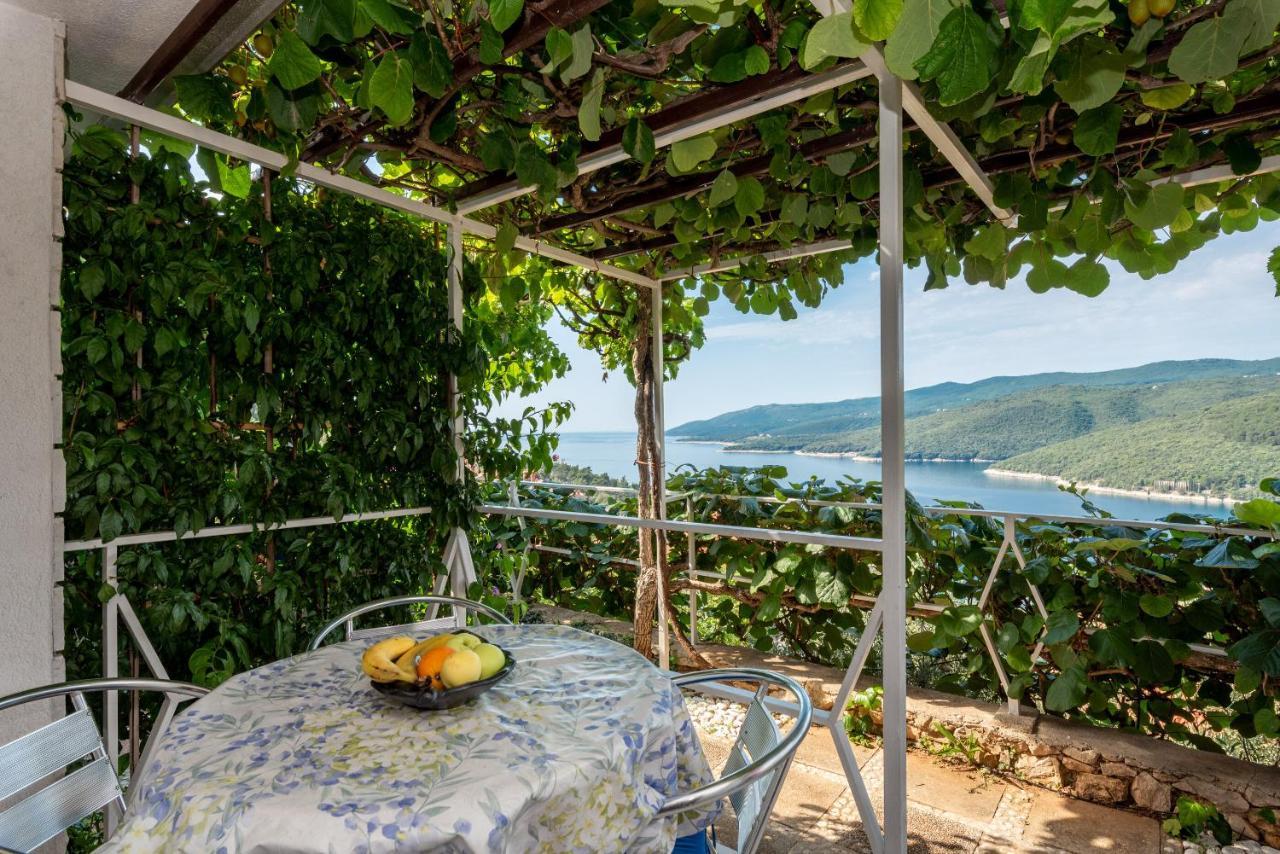 Apartments Mandica Rabac Luaran gambar